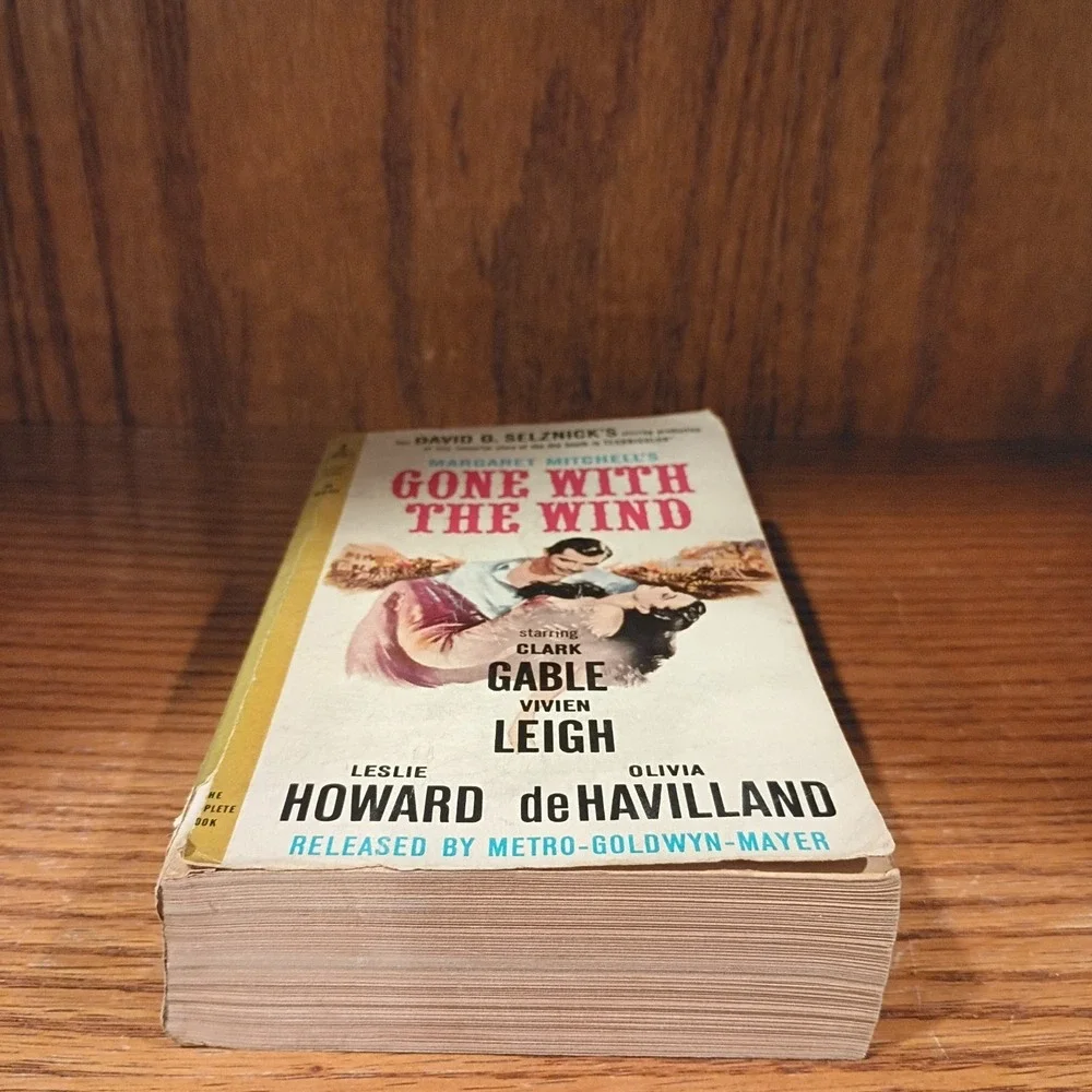 Gone With The Wind (1961 Mass Market Paperback) Margaret Mitchell Movie Tie In